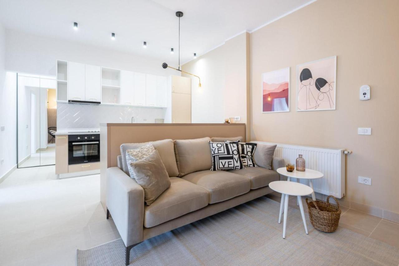 Fabulous Apartament With View In Calea Victoriei Bukarest Eksteriør billede