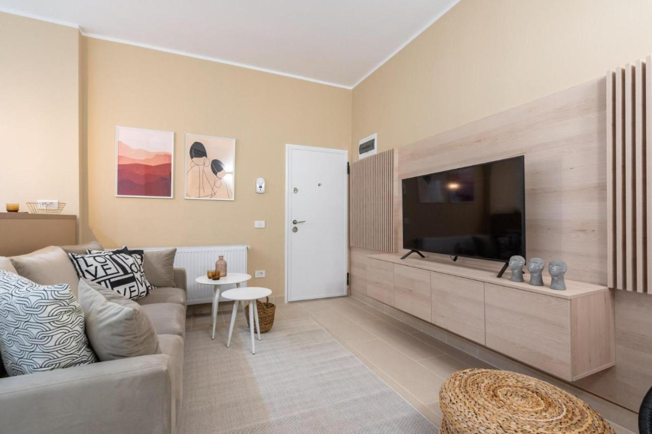Fabulous Apartament With View In Calea Victoriei Bukarest Eksteriør billede