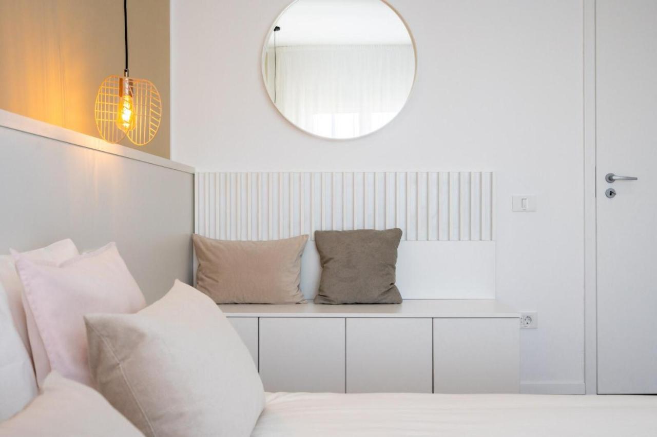 Fabulous Apartament With View In Calea Victoriei Bukarest Eksteriør billede